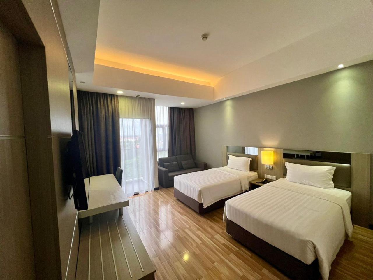 Livingston Hotel SDK Exterior foto